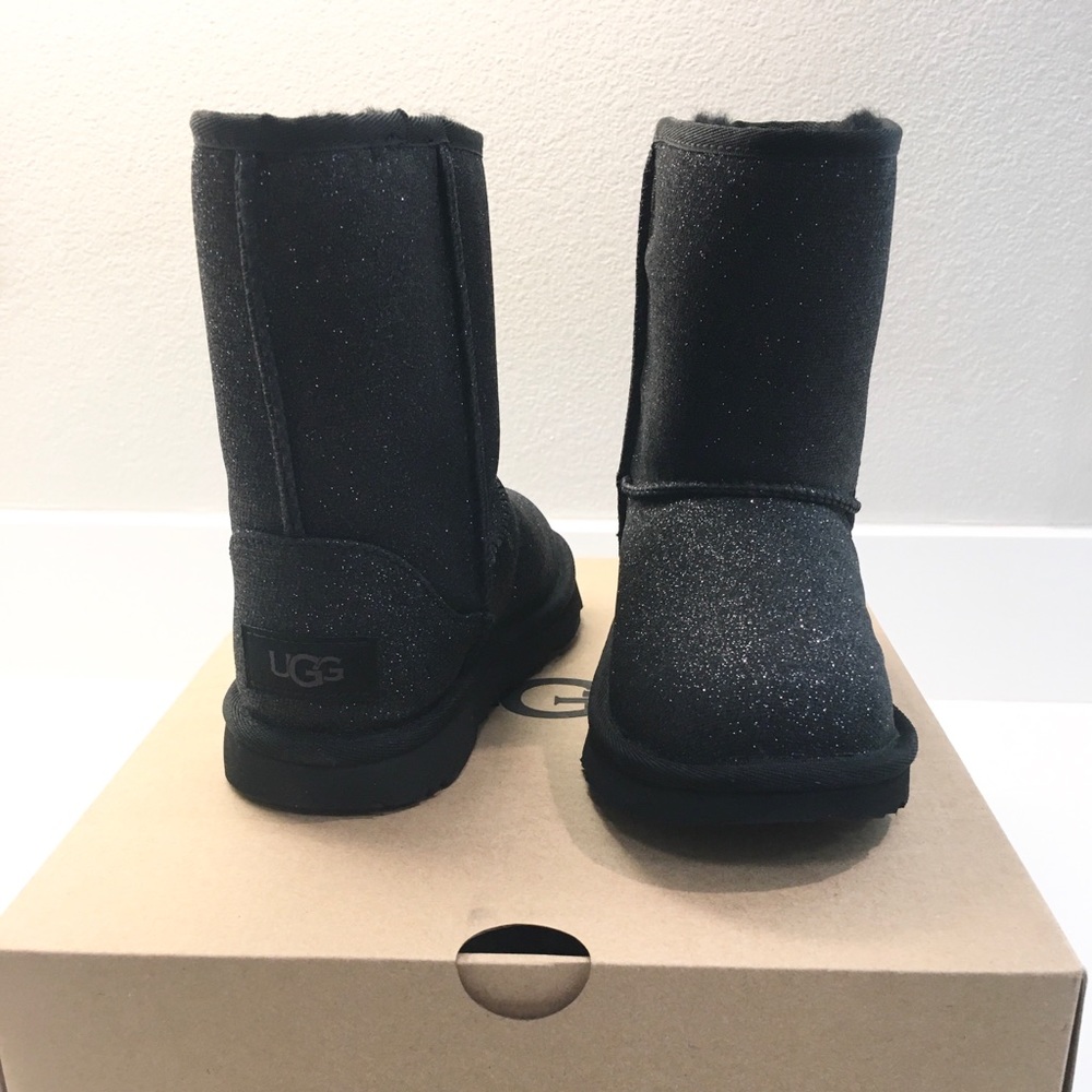 NEW! UGG Black Glitter Boots💕 - Picture 6 of 8